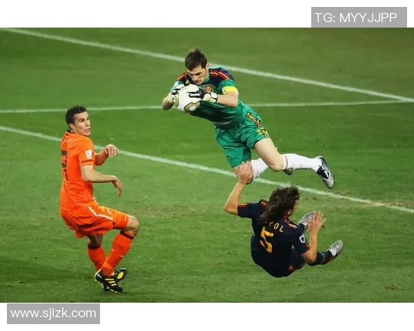 全球足坛十大最强球员排名分析 谁是当今足球之巅的王者